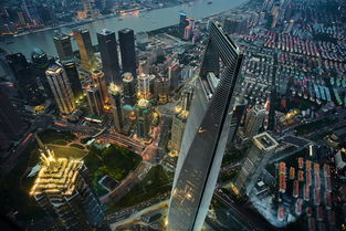 (疯狂塔防战 最佳阵容)疯狂胡闹的塔防游戏：挑战你的策略智慧和反应速度！