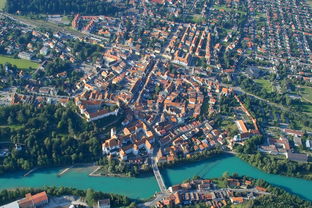 探索魔导士套装升级路线:如何有效利用游戏资源提升你的实战能力 探索魔导士套装升级路线:如何有效利用游戏资源提升你的实战能力