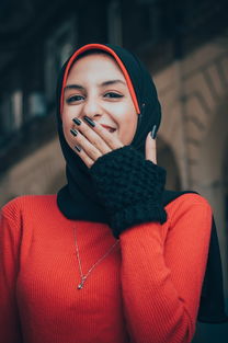 (热情迷唇 百科)热情迷唇：激情澎湃，热情似火，让双唇动心的秘密。