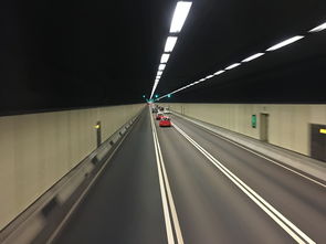 (隧道逃生通道怎么用)下载TUNNELESCAPE隧道逃生游戏：精彩刺激的逃生挑战等你来挑战！